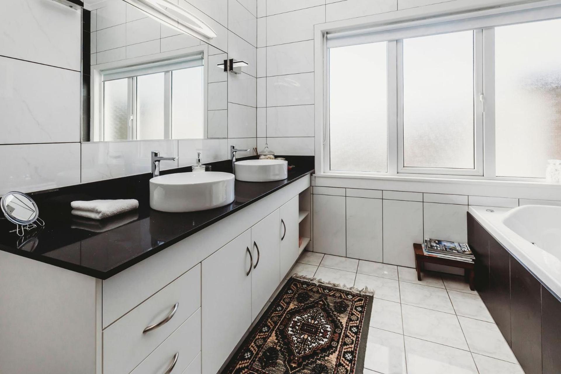 뉴플리머스 Timata Ora Sleeps 14 빌라 외부 사진